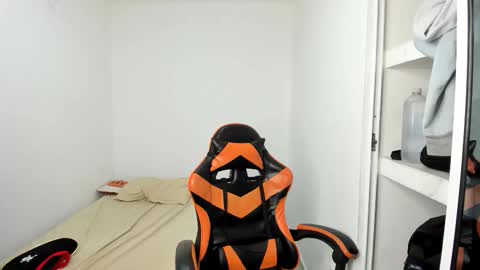 ALEXJ BLACK online show from March 12, 12:22 pm