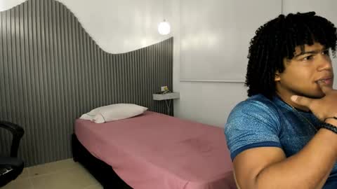 ALEXJ BLACK online show from April 26, 2:31 am