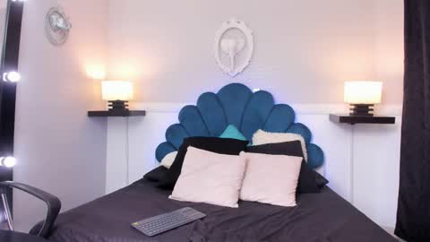 Snapshot of alexjaccob chatting on September 19, 12:50 pm Alex Jaccob online show from September 19, 12:50 pm