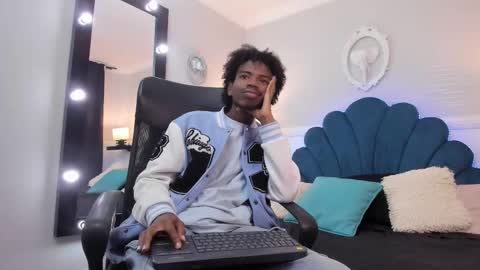 Snapshot of alexjaccob chatting on October 28, 1:03 pm Alex Jaccob online show from October 28, 1:03 pm