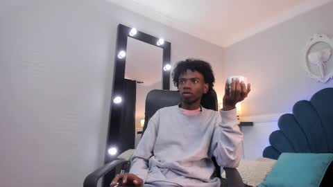 Snapshot of alexjaccob chatting on November 1, 2:19 pm Alex Jaccob online show from November 1, 2:19 pm