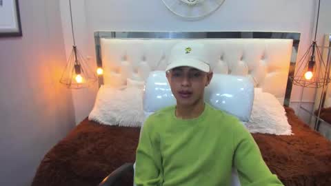 Alex online show from February 6, 1:58 pm