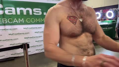 Snapshot of alexmanndickerson chatting on December 7, 10:06 pm Alex Mann online show from December 7, 10:06 pm