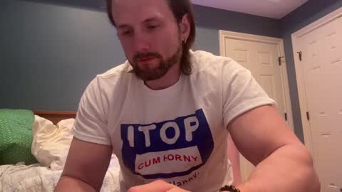 Snapshot of alexmanndickerson chatting on December 28, 1:17 pm Alex Mann online show from December 28, 1:17 pm