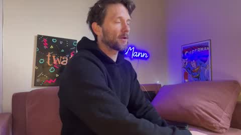 Alex Mann online show from March 15, 4:57 pm