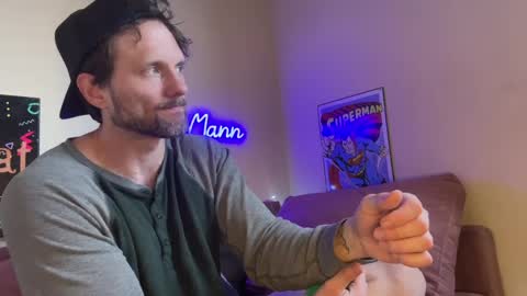 Alex Mann online show from April 4, 10:18 pm