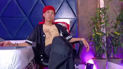 Snapshot of alexnovaa chatting on January 18, 4:38 am Alex Nova online show from January 18, 4:38 am