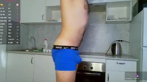 Alex online show from May 9, 4:06 am