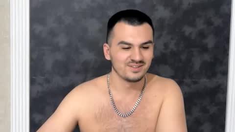 Snapshot of alexray20 chatting on March 19, 9:52 pm Alex online show from March 19, 9:52 pm