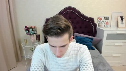 Snapshot of alexs_771 chatting on March 11, 1:01 pm Dennis online show from March 11, 1:01 pm