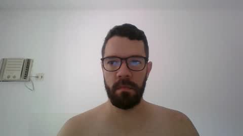 Snapshot of alexsafadonut chatting on April 5, 1:52 pm alexsafadonut online show from April 5, 1:52 pm