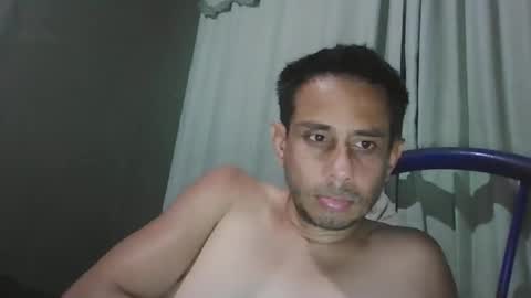 Snapshot of alextico1 chatting on December 6, 5:53 am Alex online show from December 6, 5:53 am