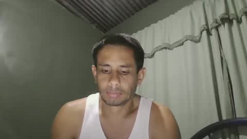 Snapshot of alextico1 chatting on December 8, 5:29 am Alex online show from December 8, 5:29 am