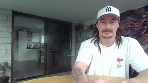 Alex online show from April 6, 4:46 am