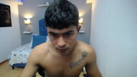 Alexx Leon online show from May 26, 2:46 pm