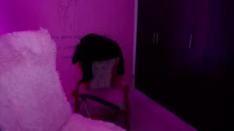 Snapshot of alexxa_1111 chatting on September 23, 12:24 am alexxa_1111 online show from September 23, 12:24 am