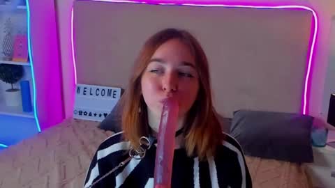 AlexxisSky online show from December 3, 10:17 am
