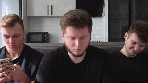 AlexDimaIgor online show from February 18, 9:16 am