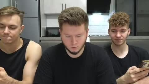 AlexDimaIgor online show from May 10, 9:09 pm
