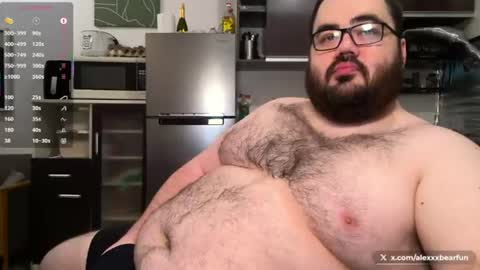 Snapshot of alexxxbear chatting on July 2, 11:00 pm alexxxbear online show from July 2, 11:00 pm