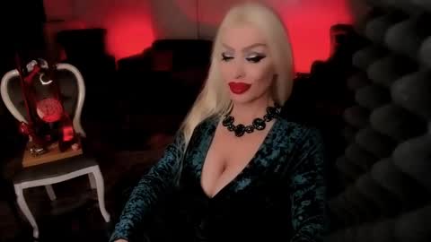 AlfaFemale online show from December 24, 10:44 am