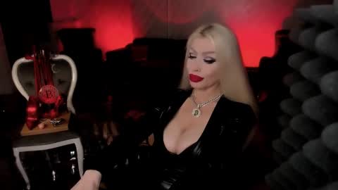 AlfaFemale online show from January 26, 7:42 am
