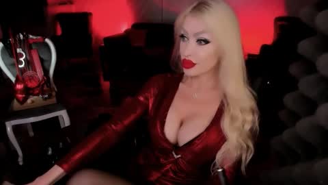 AlfaFemale online show from September 8, 4:39 pm