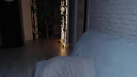 Alfie online show from September 24, 12:25 am