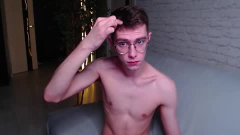 Alfie online show from October 21, 6:36 am