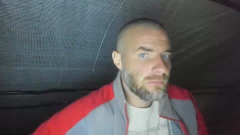 alfiesolomons87 online show from September 18, 11:56 am