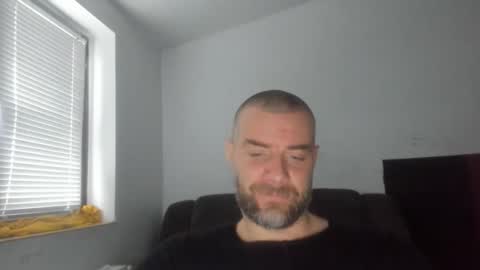 alfiesolomons87 online show from January 12, 1:27 pm