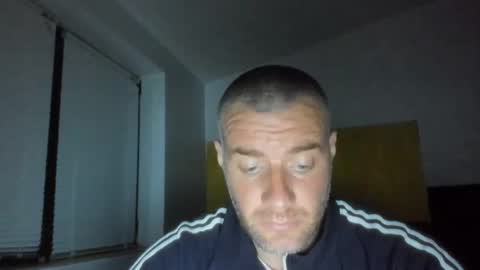 alfiesolomons87 online show from May 8, 8:14 pm