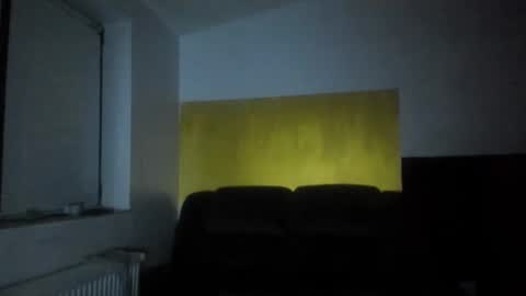 alfiesolomons87 online show from May 16, 7:12 pm