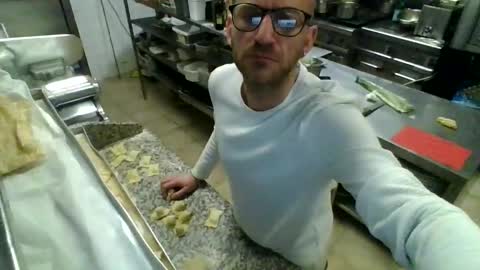 Edgarrrdd1021 online show from March 28, 2:55 am