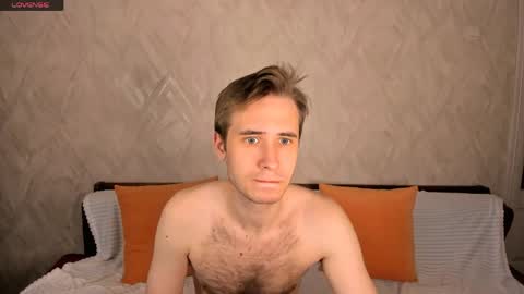 Alfred online show from April 5, 3:42 pm