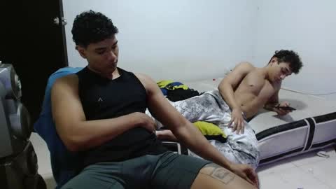 alfred_cantillo online show from November 19, 6:46 am