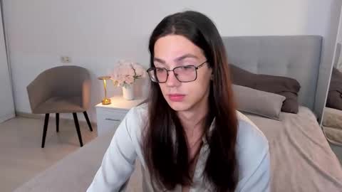 Alfreda online show from September 21, 10:39 am