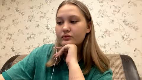 Snapshot of alfrediacancer chatting on October 7, 11:07 am Kate online show from October 7, 11:07 am