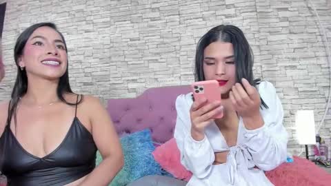 Snapshot of aliaandadara chatting on September 11, 4:07 pm aliaandadara online show from September 11, 4:07 pm