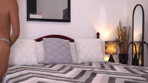 Alia online show from October 16, 2:45 am