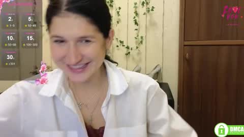 Alianna online show from October 12, 11:20 am