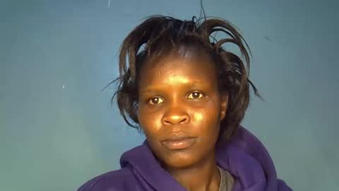 Snapshot of alic_crazy chatting on April 9, 4:56 am alic_crazy online show from April 9, 4:56 am