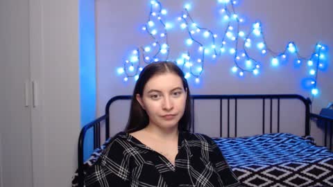 Alice online show from December 13, 2:21 am