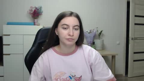 Alice online show from November 23, 5:13 pm