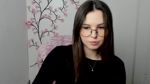 Alice online show from March 23, 12:09 pm