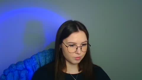 Alice online show from March 28, 6:24 am