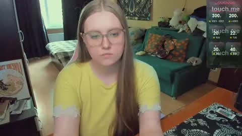 Alice 3 online show from May 11, 2:45 pm