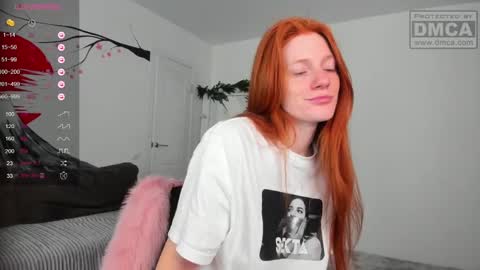 Snapshot of alice_ginger chatting on February 26, 2:15 am Hello im Alice online show from February 26, 2:15 am