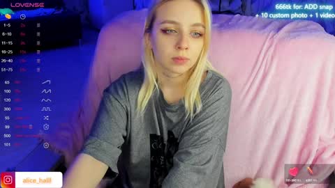 alice_halle online show from December 16, 6:43 am