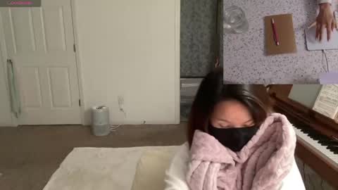 Alice Lee online show from April 13, 11:43 pm